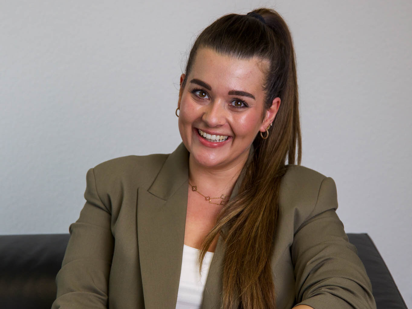 Mitarbeiterin im Porträt